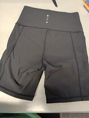 Willow Matte Black High-Waist Bike Shorts with Vertical Logo